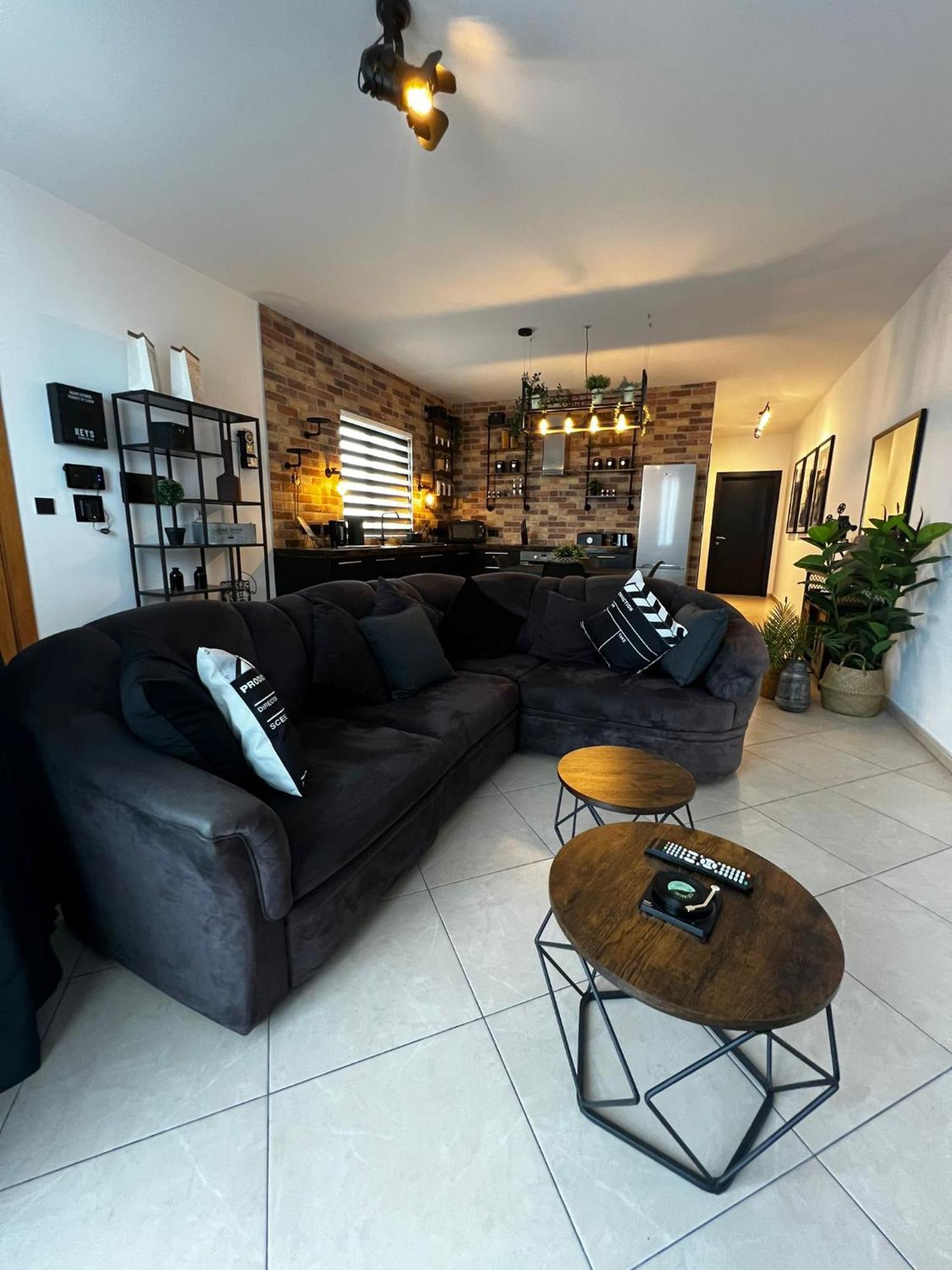 Trendy Seaside Escape 2 Bedroom Penthouse 마르사스칼라 외부 사진
