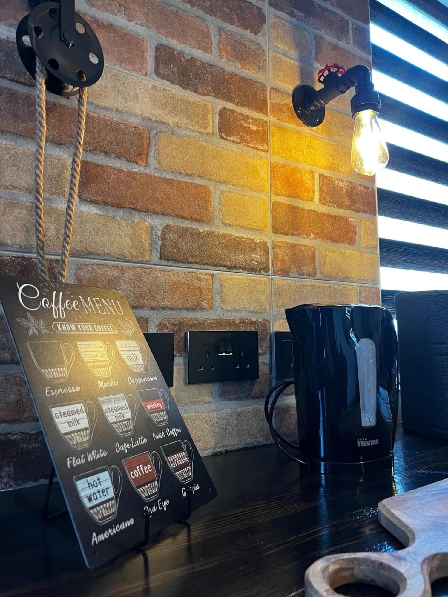 Trendy Seaside Escape 2 Bedroom Penthouse 마르사스칼라 외부 사진